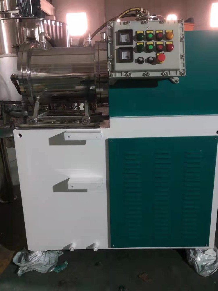 江蘇某企業(yè)丁氰手套研磨調試成功