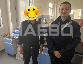 汕頭市某新材料科技有限公司0.2L砂磨機(jī)調(diào)試成功