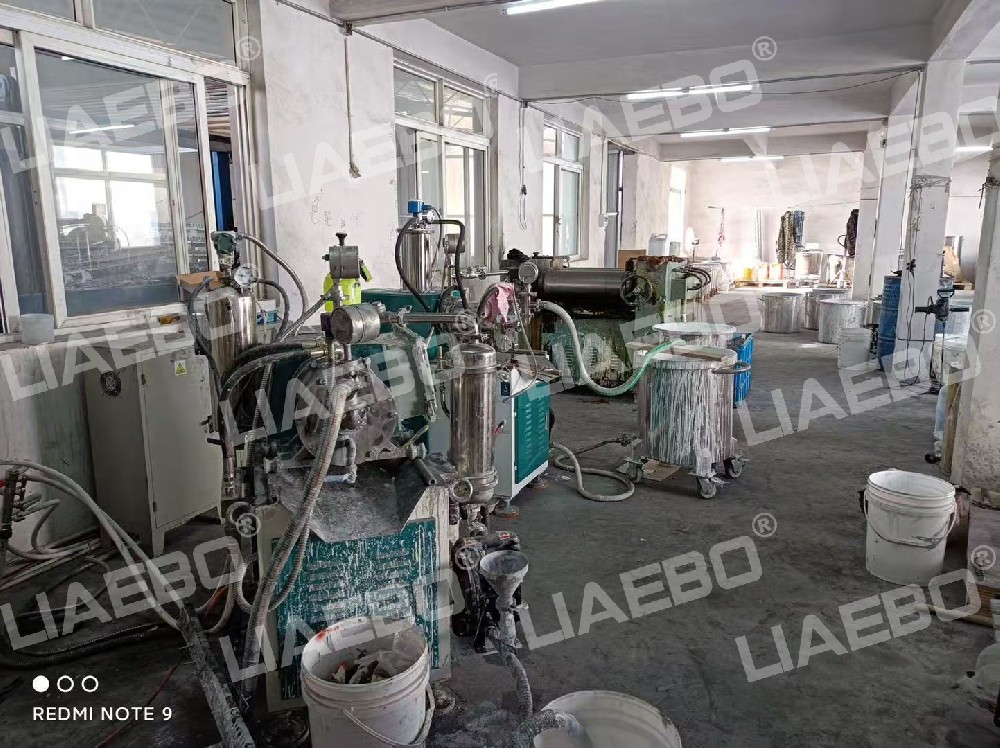 浙江5L棒銷式納米砂磨機調試成功